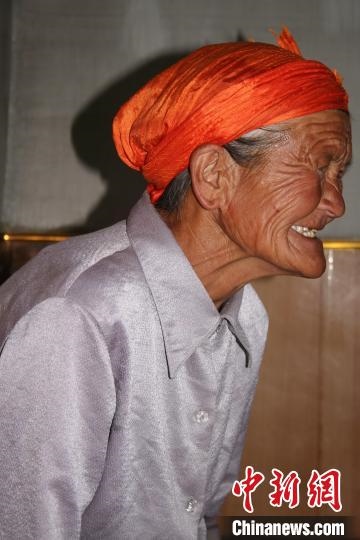 薩仁托婭拍攝的“草原母親”。　薩仁托婭供圖