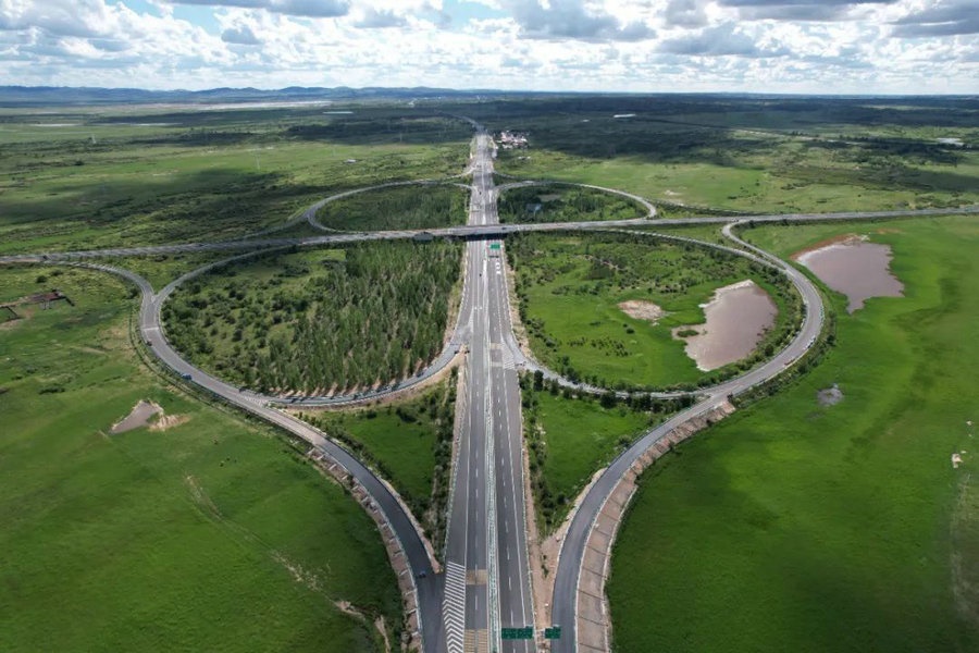 1730185417191534.jpg 路.jpg