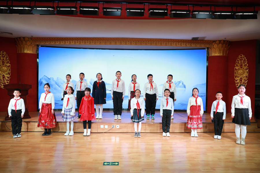 1743261983553517.jpg 20250329232411.jpg