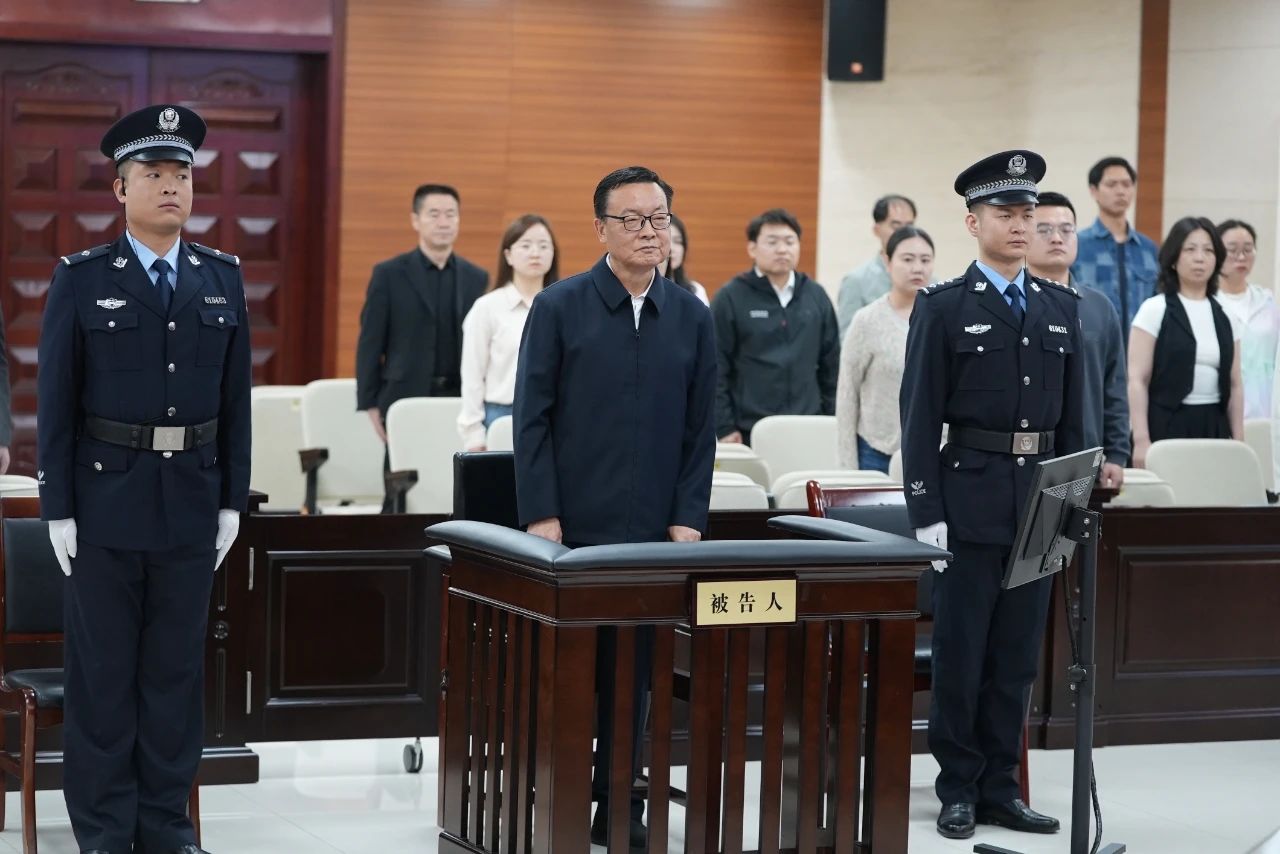 1745317477136281.jpg 20250422174831.jpg