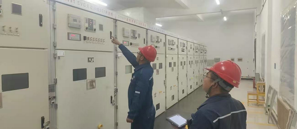 1756905609937404.jpg 文貢烏拉風(fēng)光電站檢修.jpg