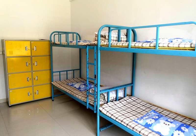 學(xué)生住宿午休的宿舍。人民網(wǎng)記者 孫博洋攝