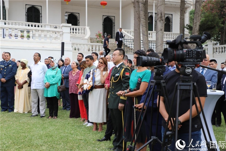 圖為招待會現(xiàn)場。人民網(wǎng)記者 王傳寶攝