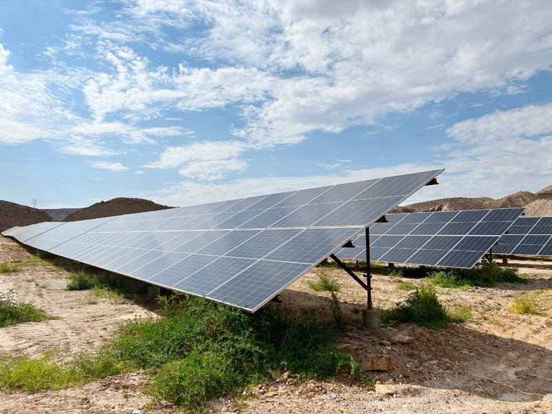 甘肅白銀深部銅礦廢石場(chǎng)100兆瓦光伏發(fā)電項(xiàng)目。受訪者供圖