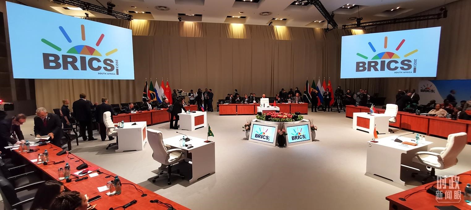 △23日上午，金磚國家領導人第十五次會晤在這里舉行。這是會晤開始前的場景。（總臺央視記者李錚拍攝）