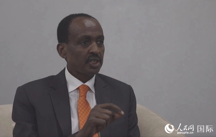 特肖梅·托加接受人民網(wǎng)專訪。人民網(wǎng)記者 劉寧攝