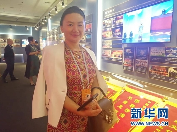 英國川商聯(lián)合總會會長宋汶栗。新華網(wǎng)記者 侯強 攝