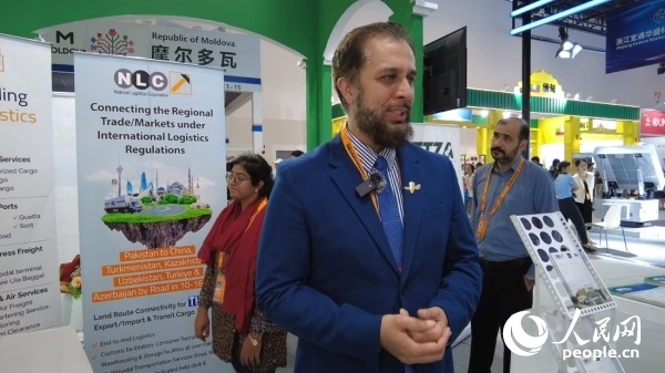 9月2日，巴基斯坦駐華使館商務參贊古拉姆·卡迪爾接受人民網記者采訪。人民網記者 趙雯博攝