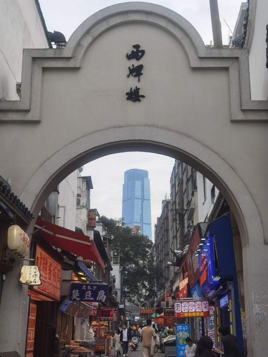 10月25日，太平老街街景。（本報(bào)記者 常雯宜攝）