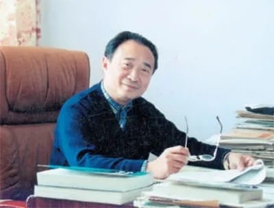 中年時(shí)的鐘萬(wàn)勰。大連理工大學(xué)供圖