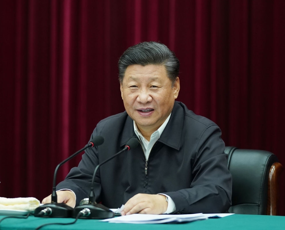 2019年9月18日上午，中共中央總書記、國家主席、中央軍委主席習(xí)近平在鄭州主持召開黃河流域生態(tài)保護(hù)和高質(zhì)量發(fā)展座談會并發(fā)表重要講話。新華社記者 謝環(huán)馳 攝