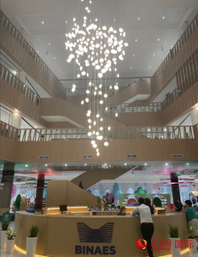 圖為中國援助薩爾瓦多國家圖書館內(nèi)景。 人民網(wǎng)記者 彭敏攝