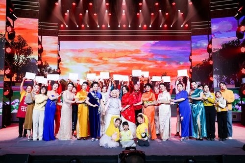 國(guó)家老年大學(xué)教學(xué)成果展演暨2024年春節(jié)特別節(jié)目。國(guó)家開放大學(xué)供圖