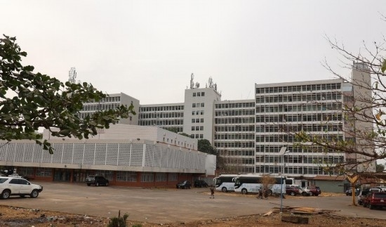 中塞友誼大廈。