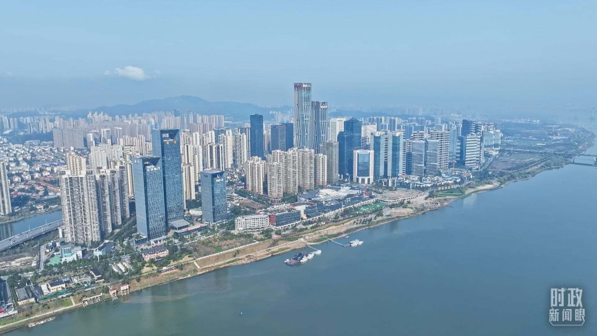 △俯瞰長沙。（總臺央視記者范凱拍攝）