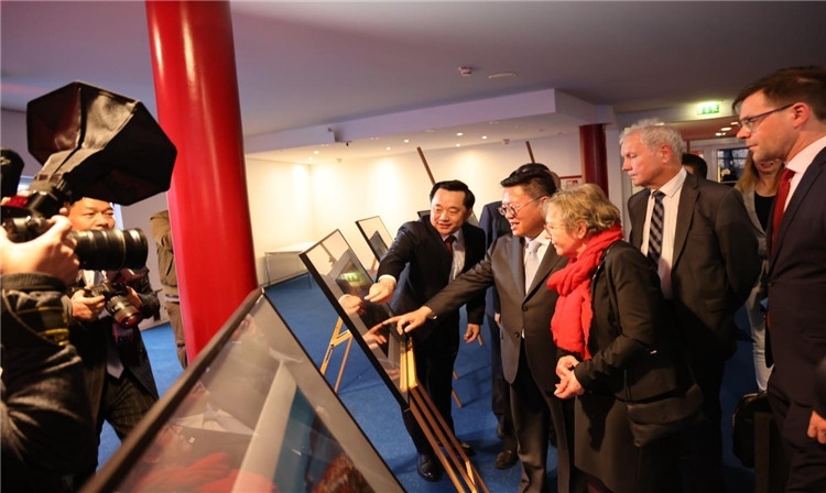 “絲路明珠--杜伊斯堡上海電影周”開幕。依琳攝