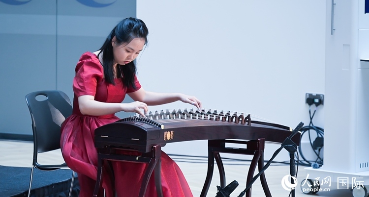 中英/北愛教育合作論壇現(xiàn)場。