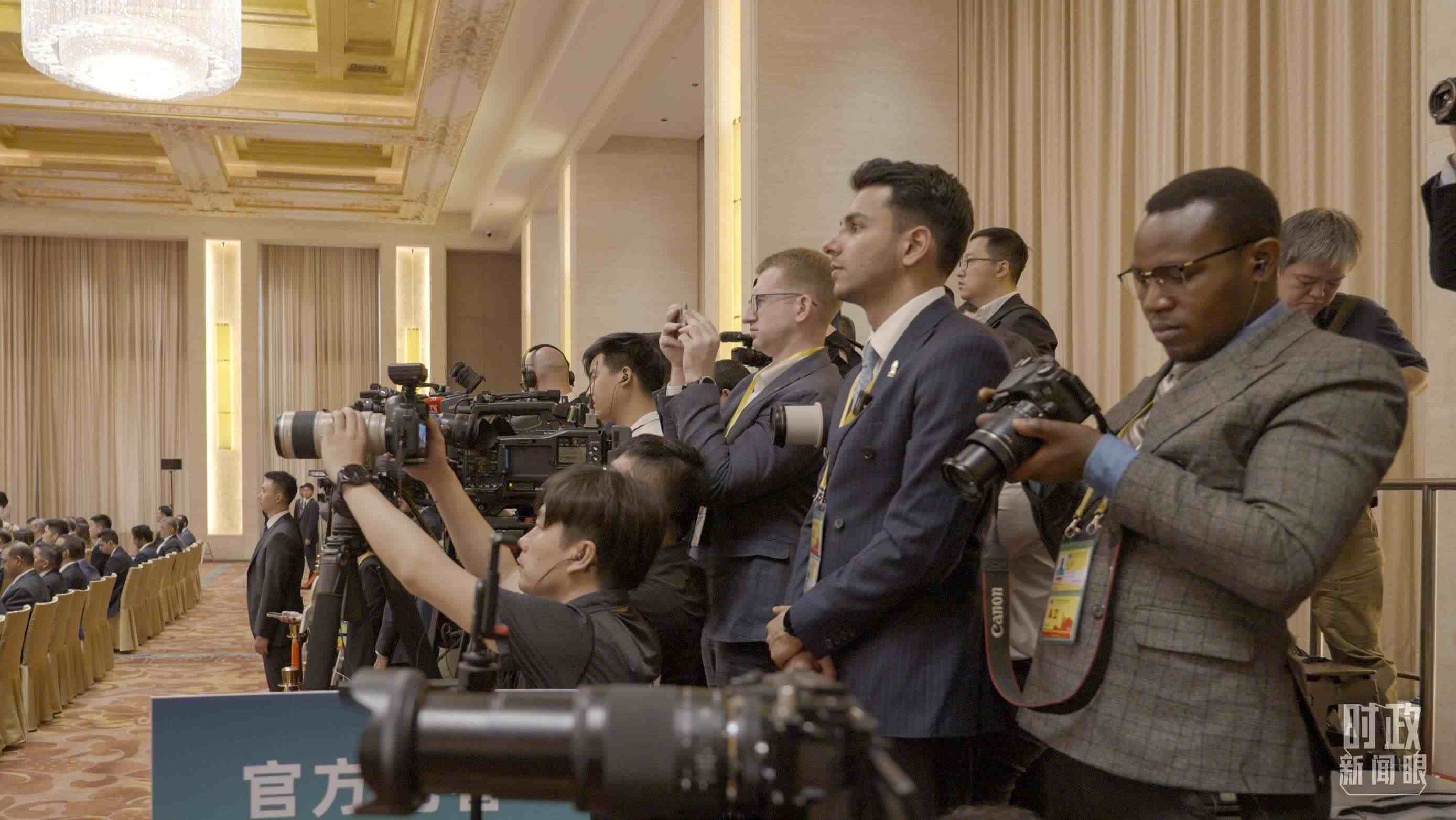 △現(xiàn)場媒體區(qū)。（總臺央視記者彭漢明拍攝）