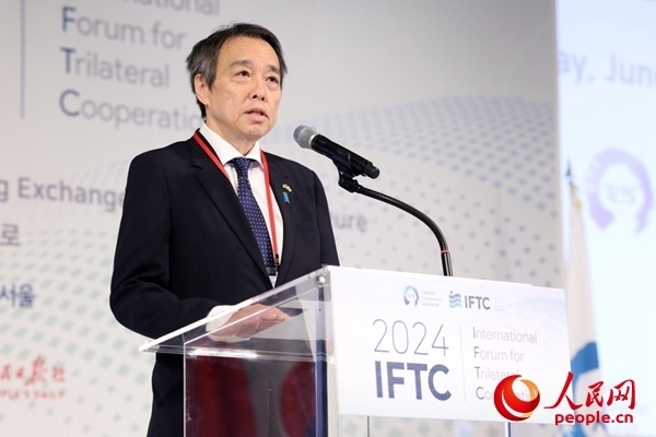 日本駐韓國大使水島光一致辭。主辦方供圖