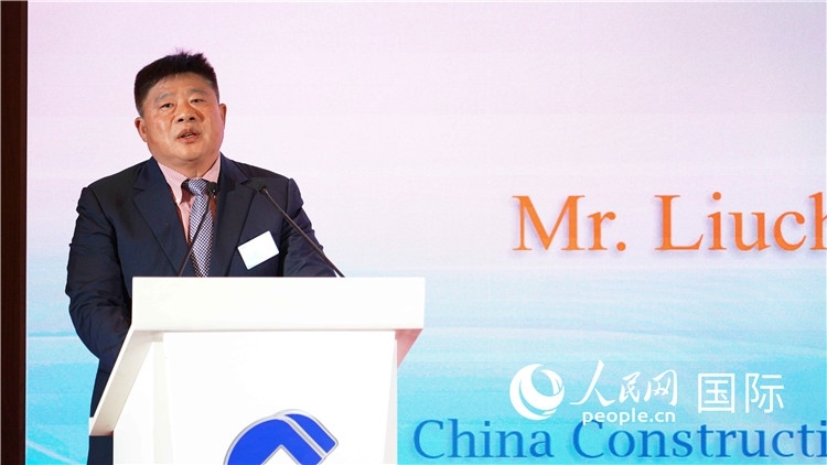 中國建設(shè)銀行國際部副總經(jīng)理岳留昌發(fā)言。 人民網(wǎng) 張茜 攝