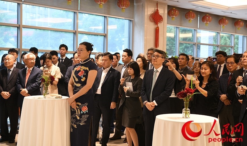 招待會(huì)現(xiàn)場(chǎng)。人民網(wǎng) 李帆攝