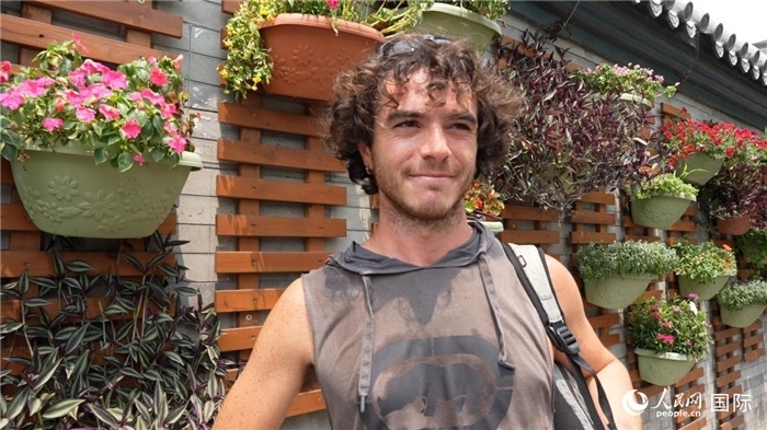 圖為意大利籍游客盧卡·拉·萬科（Luca La Vanco）。人民網記者 吳超嵐攝