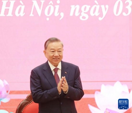 8月3日，在越南河內(nèi)，蘇林出席新聞發(fā)布會。新華社/越通社