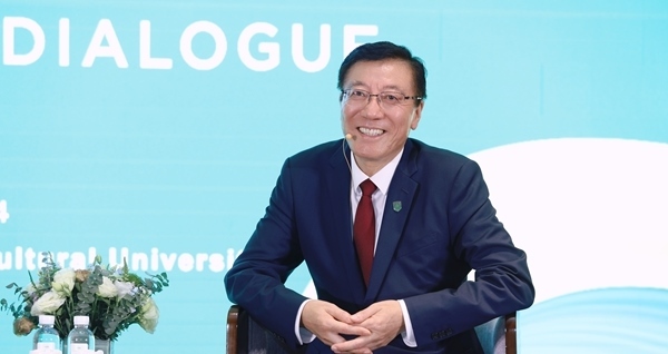 孫其信在2024世界農(nóng)業(yè)科技創(chuàng)新大會首場大咖對話上發(fā)言。中國農(nóng)業(yè)大學(xué)供圖