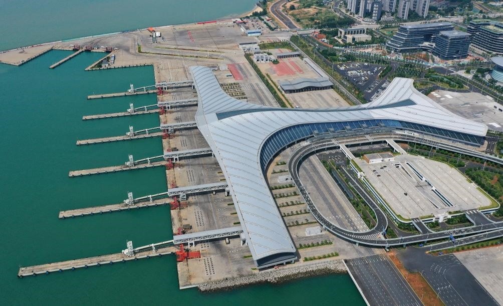 這是已經(jīng)停航的?？谛潞８郏?月4日攝，無人機(jī)照片）。新華社記者 郭程 攝