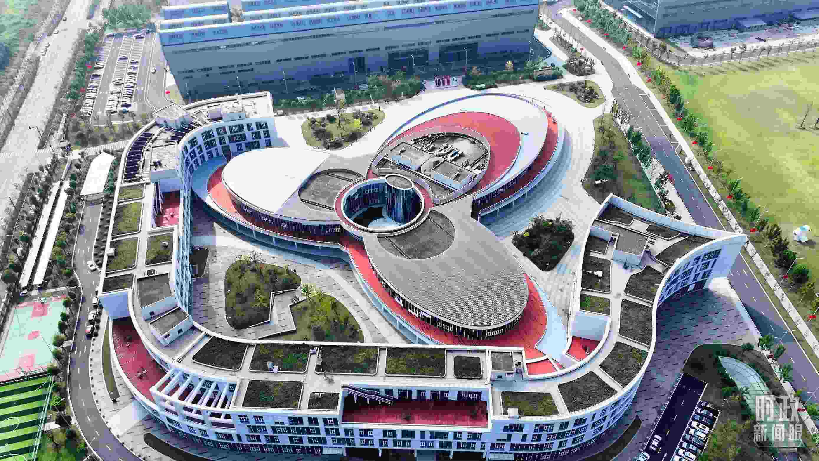 △位于合肥未來大科學城的聚變堆主機關(guān)鍵系統(tǒng)綜合研究設(shè)施園區(qū)。（總臺記者陳志猛拍攝）