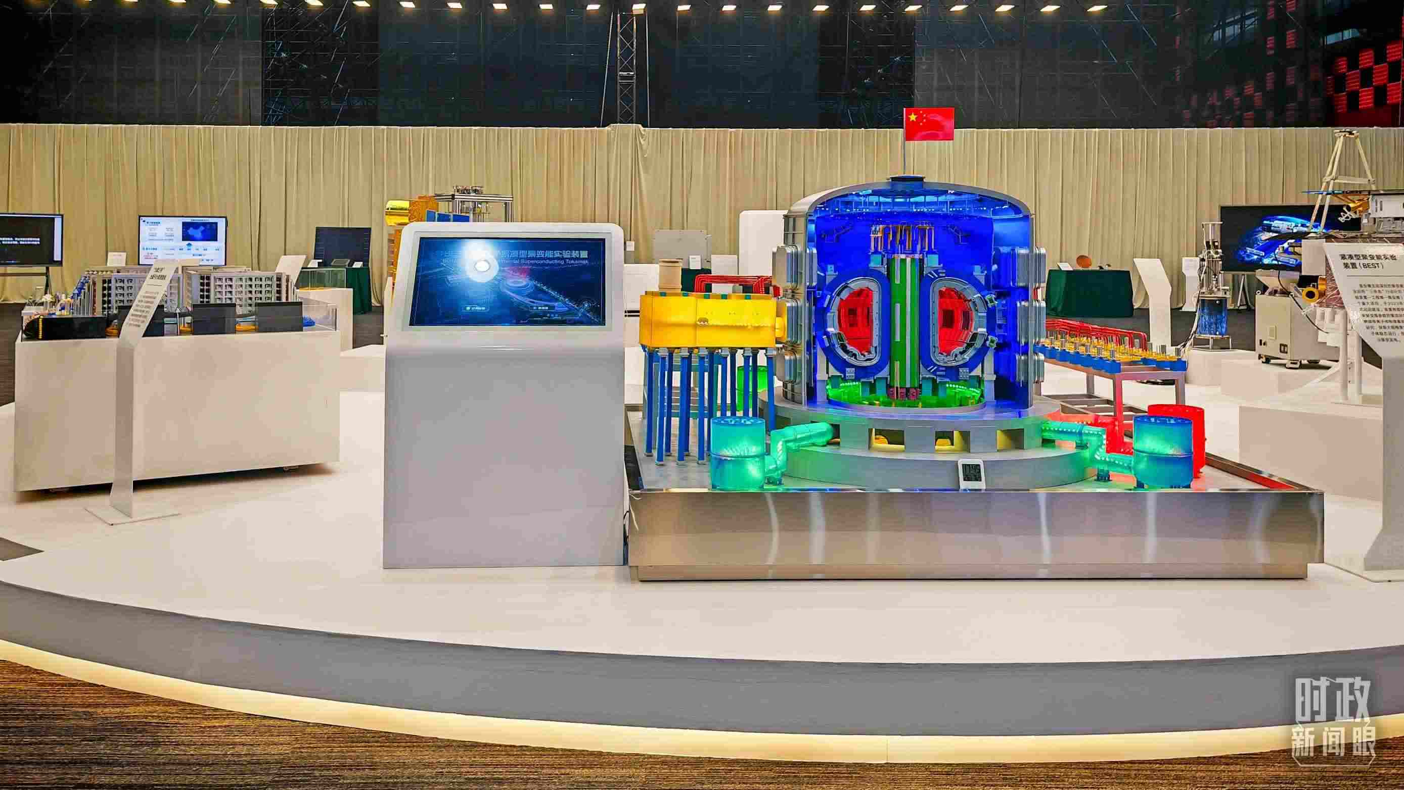 △安徽省重大科技創(chuàng)新成果集中展示的展品。（總臺央視記者周倜拍攝）