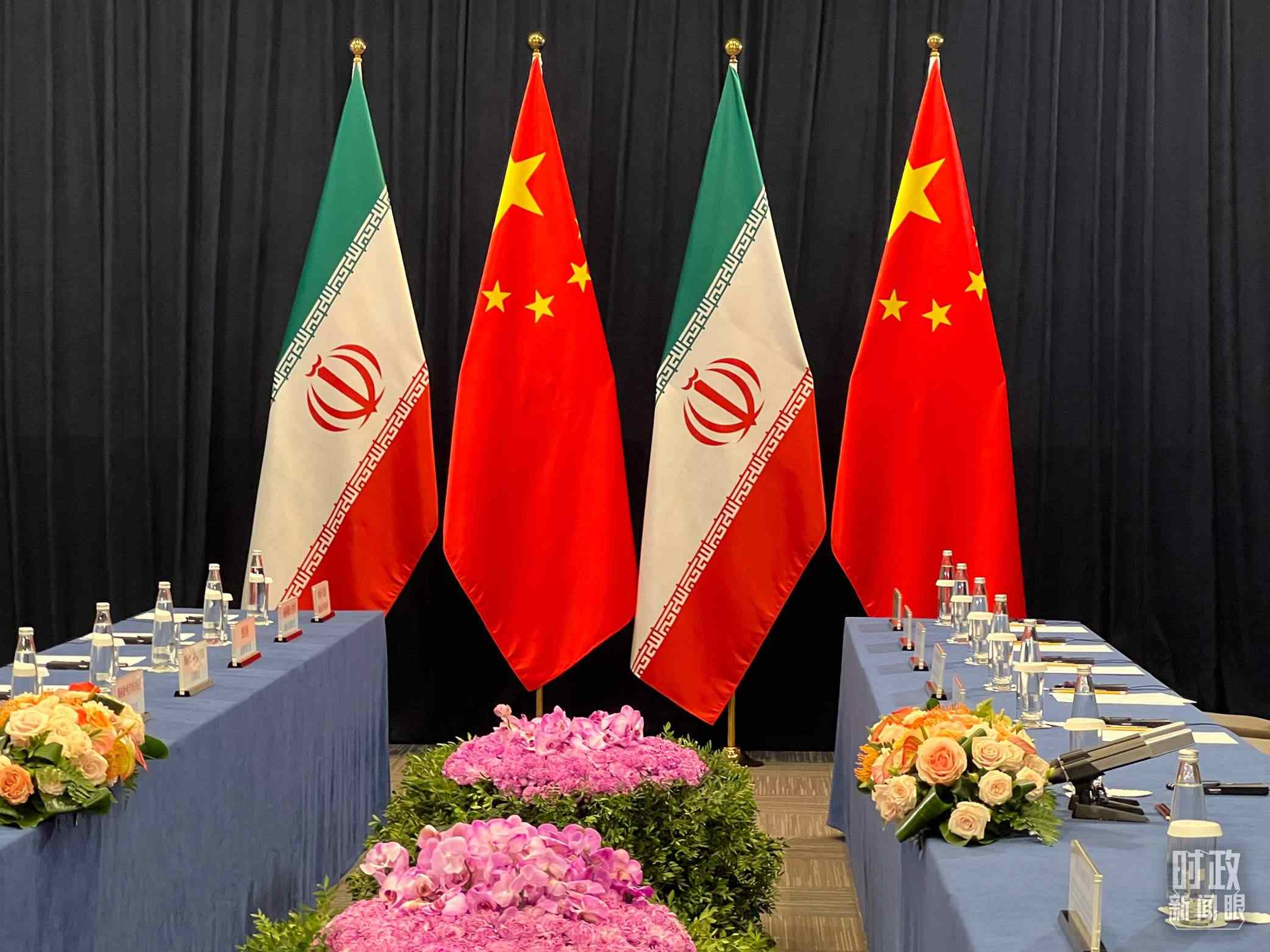 △ 中伊領(lǐng)導(dǎo)人會見開始前的現(xiàn)場。（總臺央視記者楊新禹拍攝）