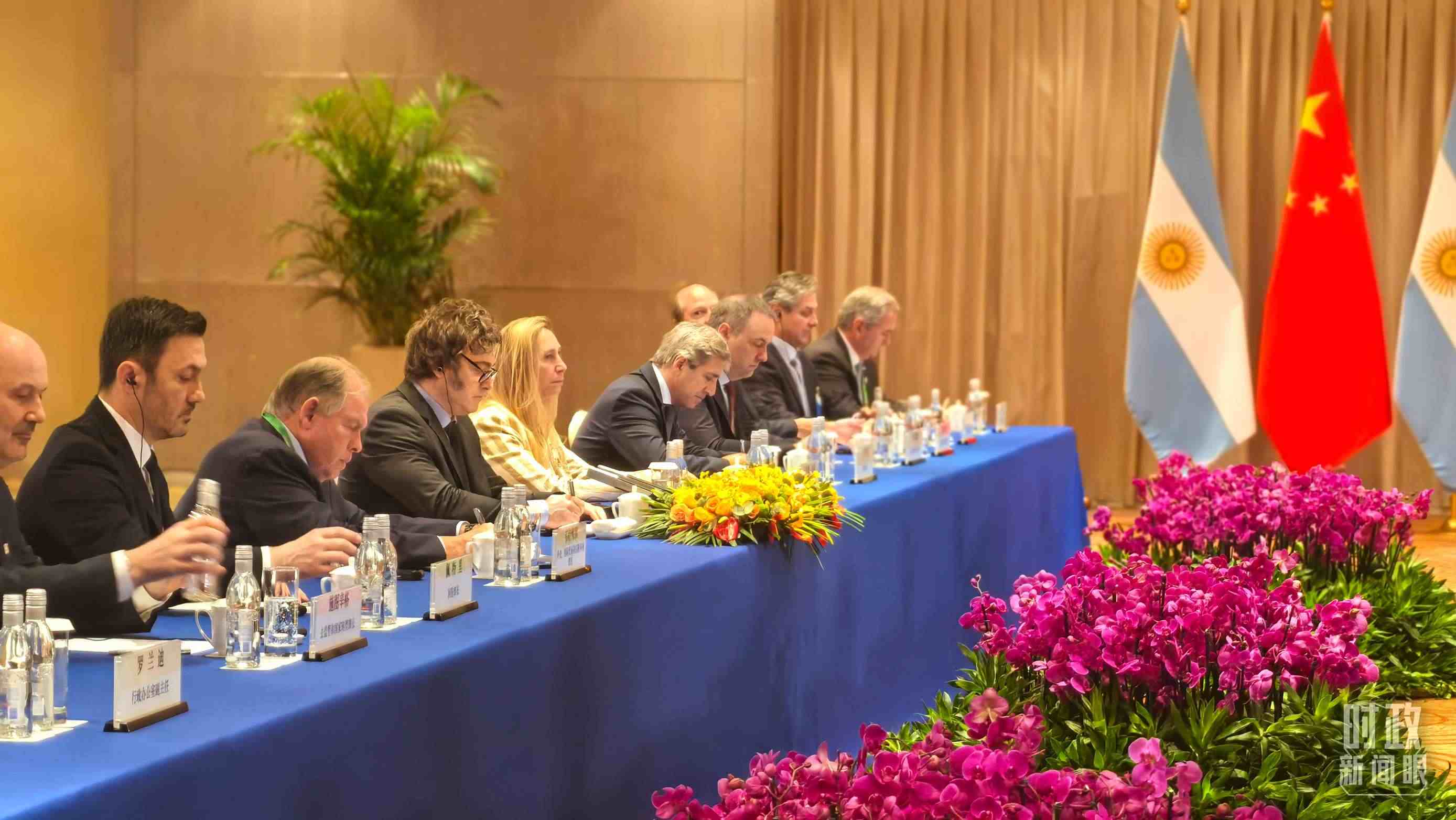 習(xí)主席會見阿根廷總統(tǒng)米萊現(xiàn)場。（總臺央廣記者潘毅拍攝）