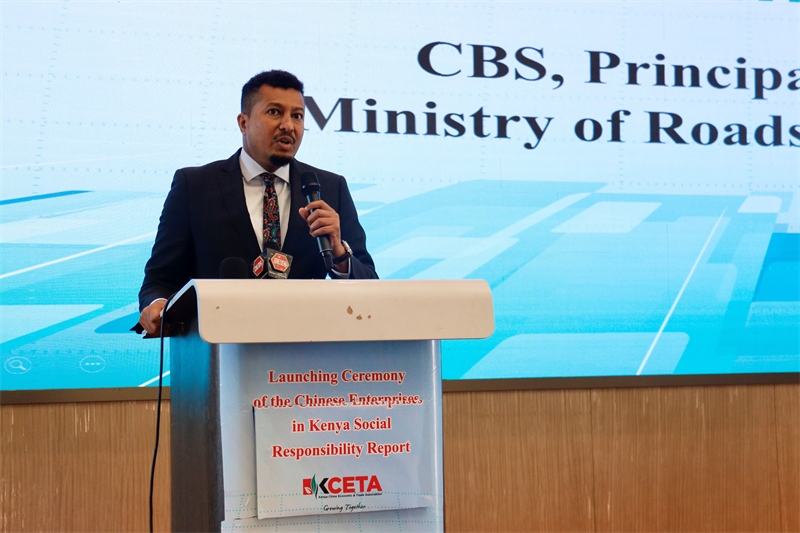 肯尼亞交通部副部長(zhǎng)達(dá)加爾致辭。肯中經(jīng)貿(mào)協(xié)會(huì)供圖