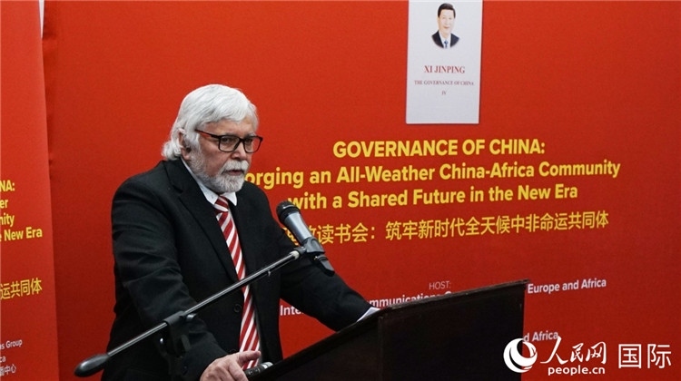 南部非洲科學(xué)、工程、技術(shù)、教育協(xié)會執(zhí)行副總裁楊煥嶺。人民網(wǎng) 劉暢攝