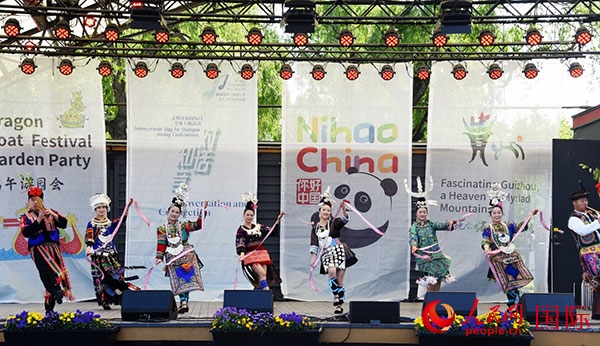 舞蹈《迎客歌》。人民網(wǎng)記者 殷淼